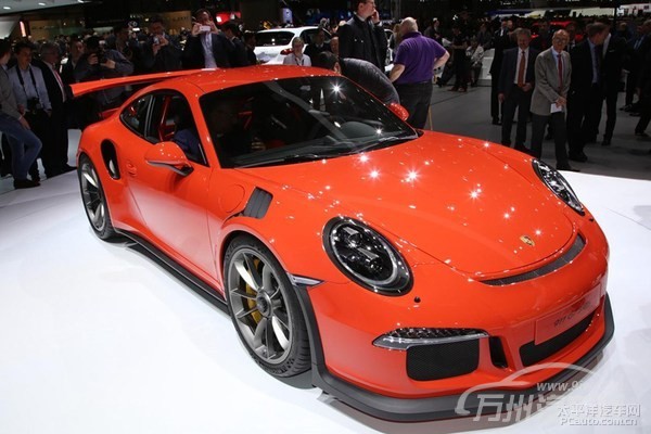 全新保时捷911 GT3 RS