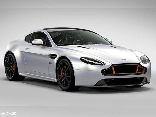 Vantage S Blades Edition