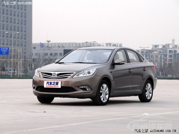 长安长安汽车逸动2014款 1.6L 手动尊贵型