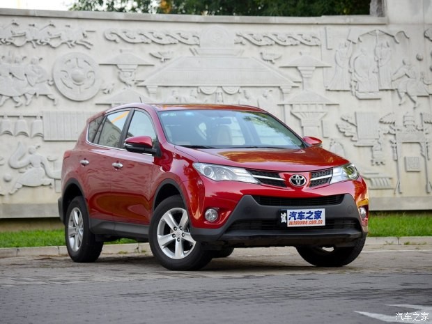 一汽丰田 一汽丰田RAV4 2013款 2.0L CVT四驱新锐版