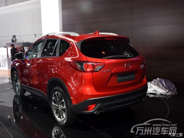 长安马自达 马自达CX-5 2015款 2.5L 自动四驱旗舰型